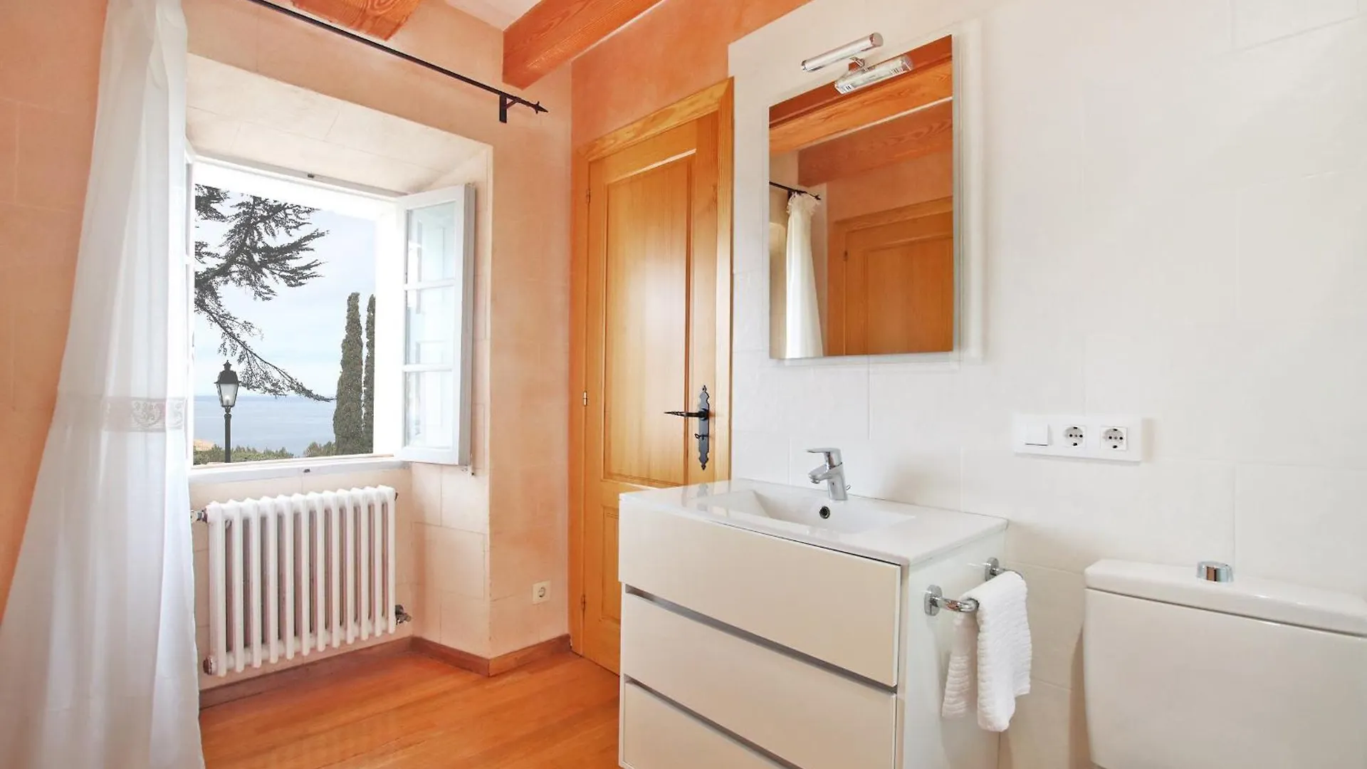 Villa Son Vives Townhouse By Slow Villas Banyalbufar 0*,  Spain