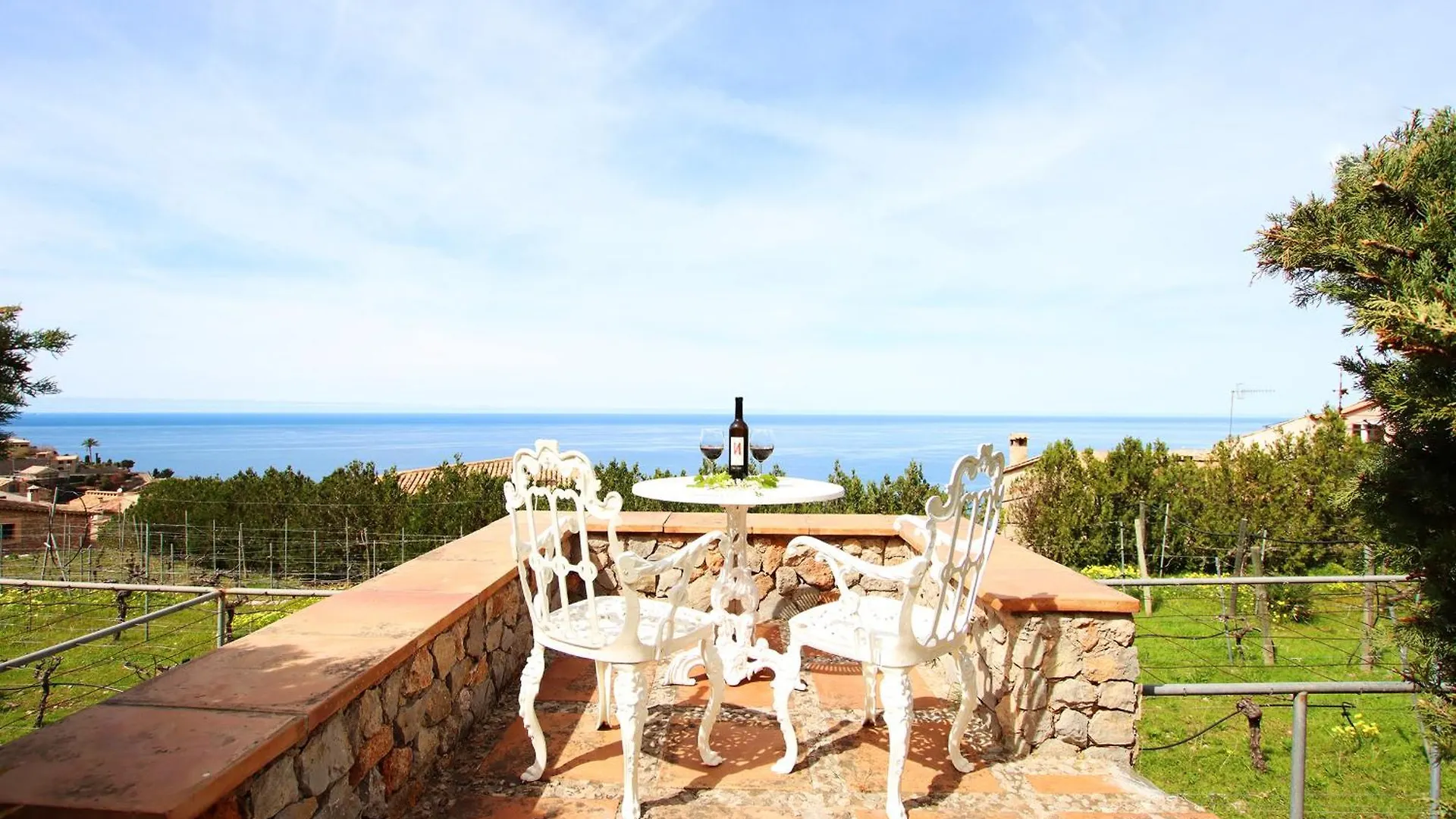 Villa Son Vives Townhouse By Slow Villas Banyalbufar Semesterbostad
