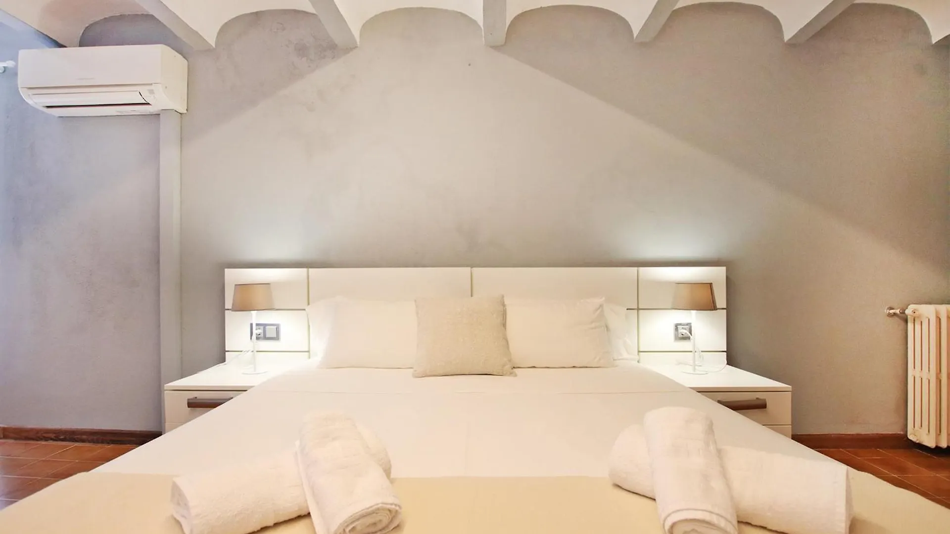 Villa Son Vives Townhouse By Slow Villas Banyalbufar Semesterbostad