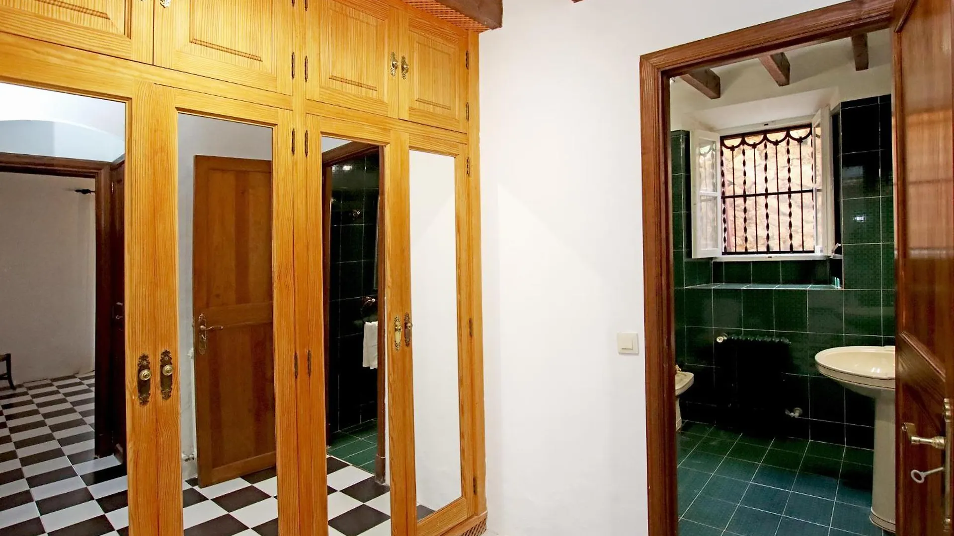 Semesterbostad Villa Son Vives Townhouse By Slow Villas Banyalbufar Spanien