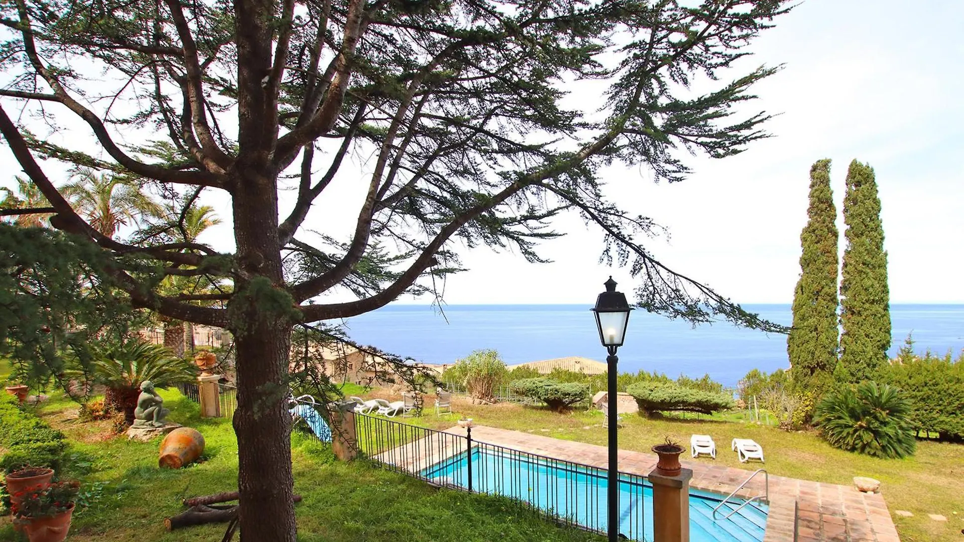 Villa Son Vives Townhouse By Slow Villas Banyalbufar